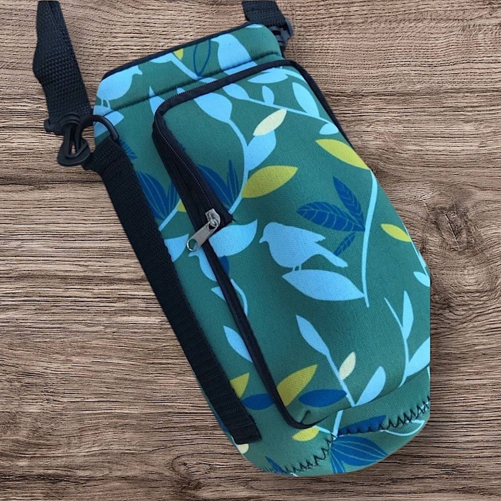 SALE 🌼 Sport Bottle Neoprene Holder Crossbody Extra Large Nature Print New - Picture 6 of 16